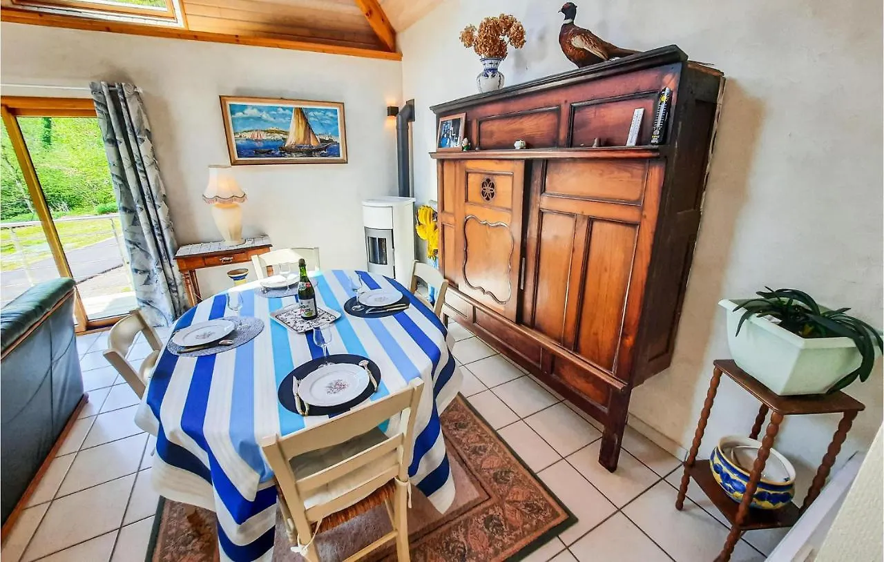 Beautiful Home In Plouigneau With Kitchen Dom wakacyjny